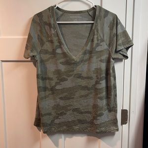 American Eagle T-Shirt